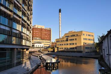 Explore Merchant Square in Paddington