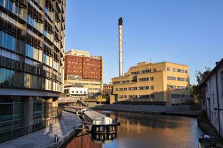 Explore Merchant Square in Paddington