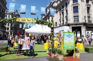 Regent Street’s Summer Streets