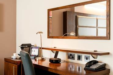Executive Twin Room In Paddington executive-twin-room-table.jpg