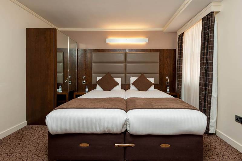 Mercure London Paddington Bedroom
