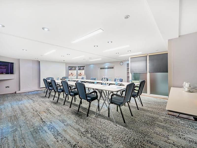 Mercure London Paddington Westbourne Suite Conference Boardroom Seating