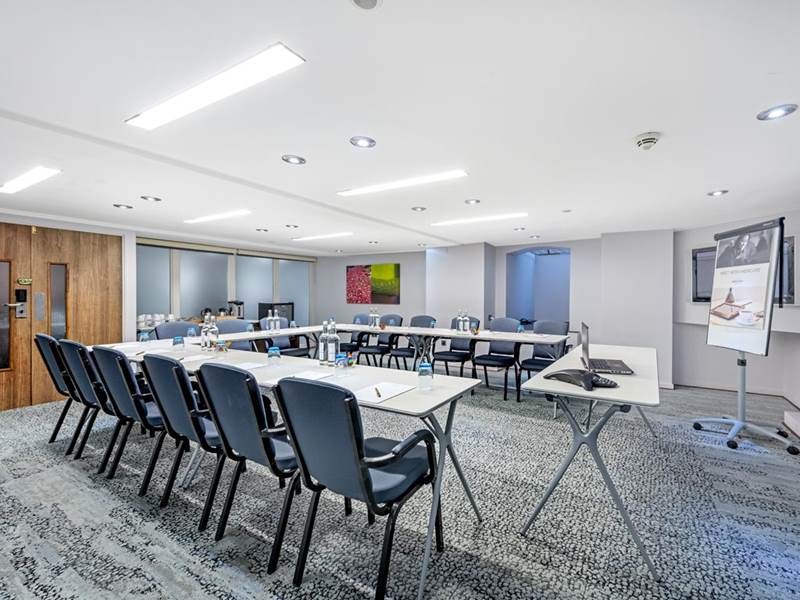 Mercure London Paddington Westbourne Suite Conference U-Shape