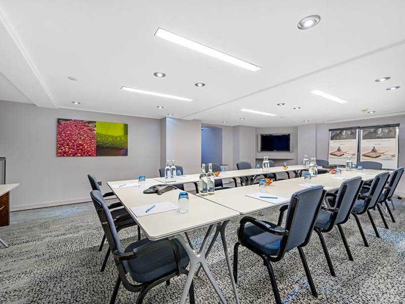 Mercure London Paddington Westbourne Suite Conference Boardroom