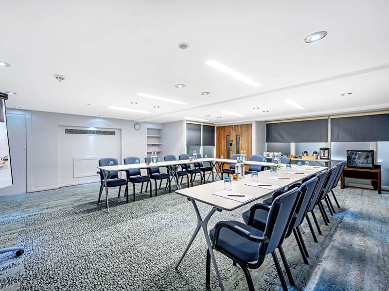 Mercure London Paddington Westbourne Suite Conference