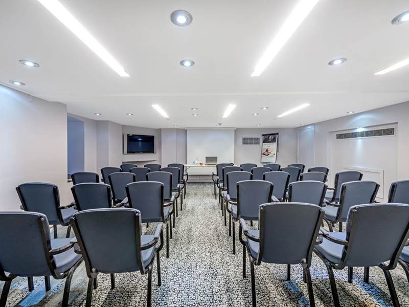 Mercure London Paddington Westbourne Suite Conference Theatre Seating