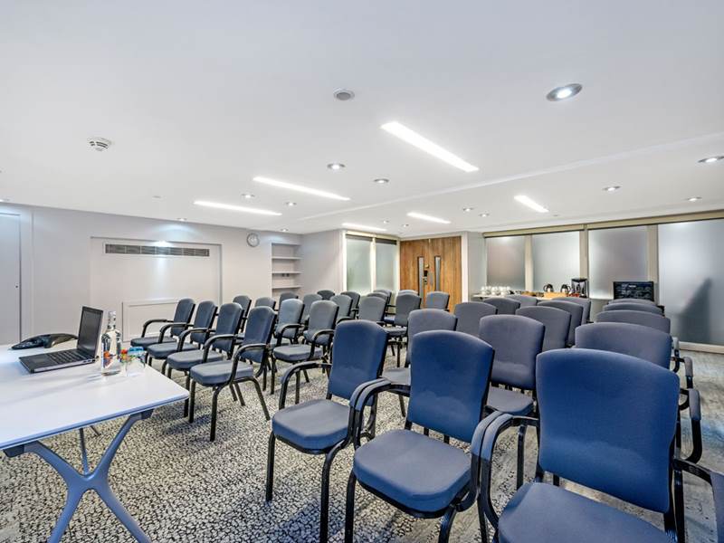 Mercure London Paddington Westbourne Suite Conference Theatre Seating