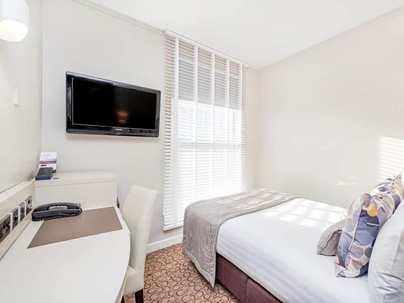 Mercure London Paddington Hotel Single Room