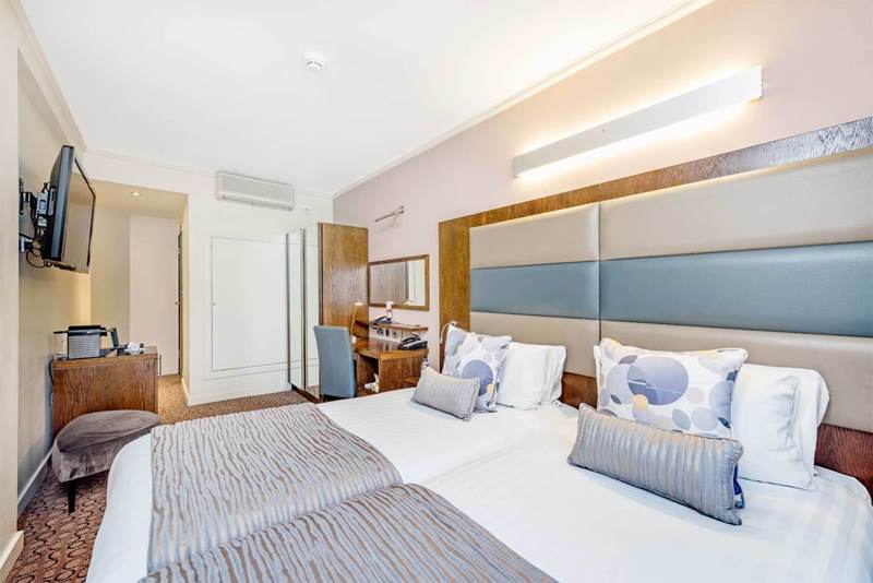 Mercure London Paddington Hotel Twin Room