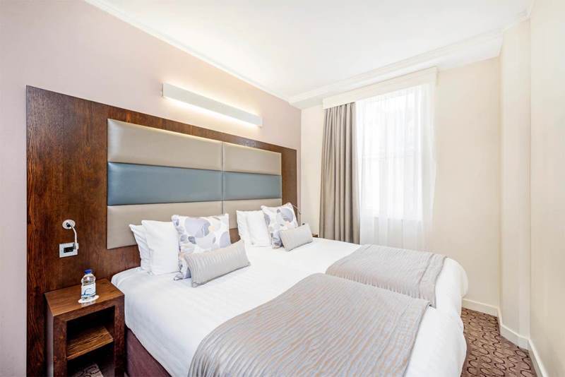 Mercure London Paddington Twin Room