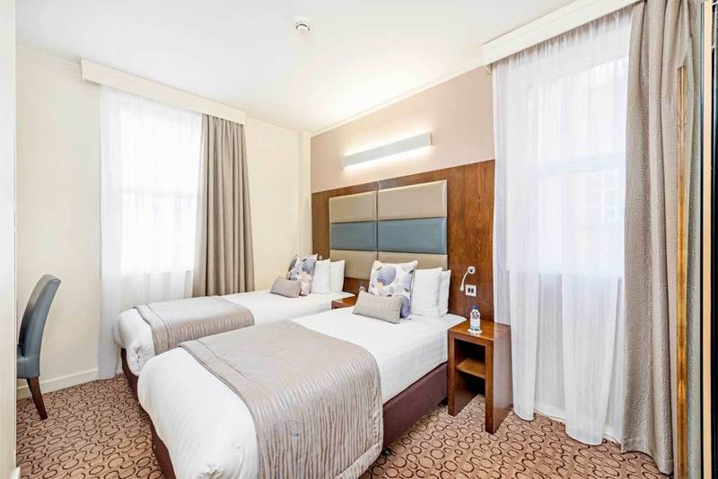 Mercure London Paddington Hotel Executive Twin Room