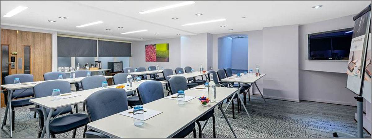 Hosting Training Courses at Mercure London Paddington Hotel