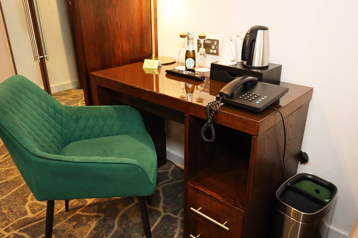 Executive King and Sofa Room In Paddington mercure-london-paddington-hotel-executive-king-and-sofa-room-table.jpg