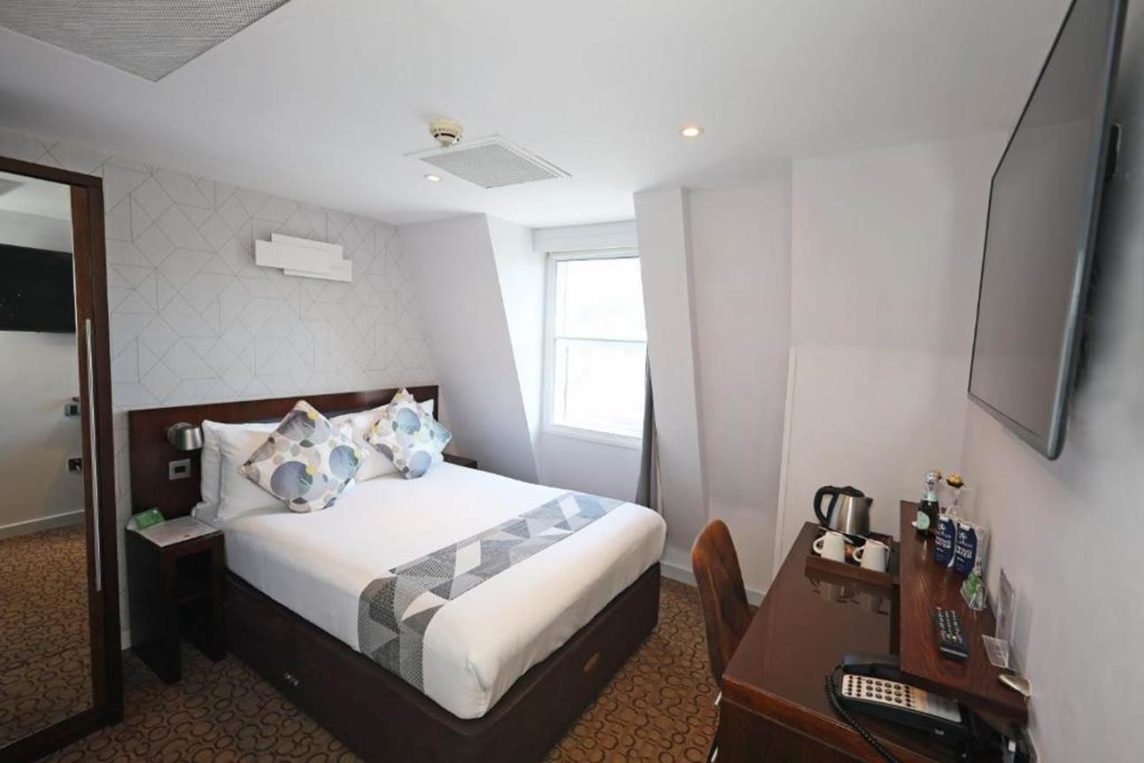 Small Double Room